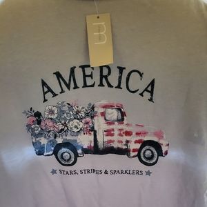 Maurices Tank top. America